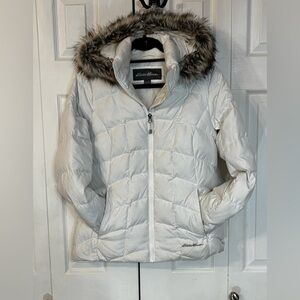 Eddie Bauer Women’s White Puffer Jacket Small Faux Fur Hooded Winter Coat